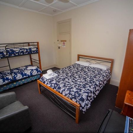 Australian Hotel Баллина Экстерьер фото