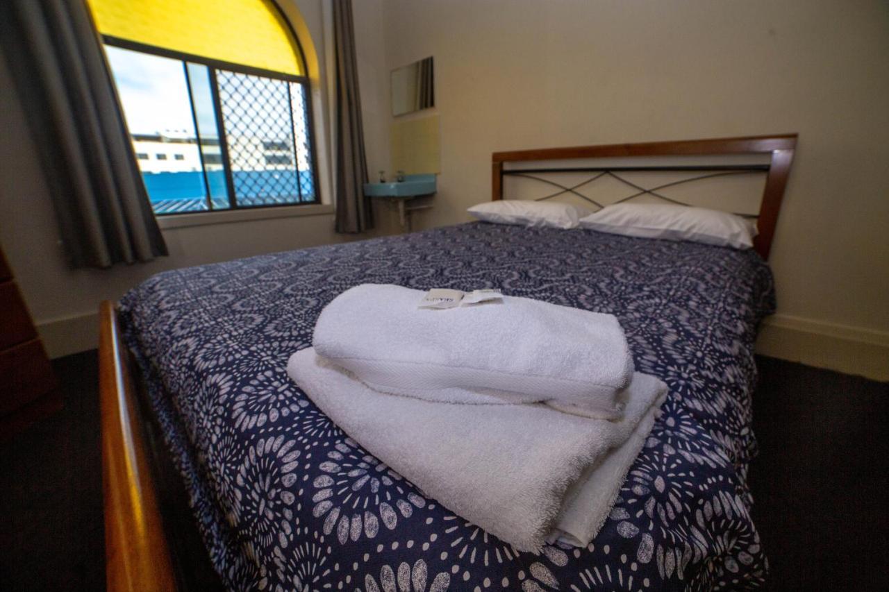 Australian Hotel Баллина Экстерьер фото