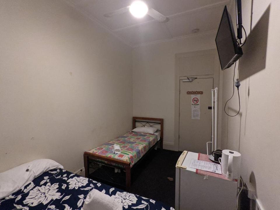 Australian Hotel Баллина Экстерьер фото
